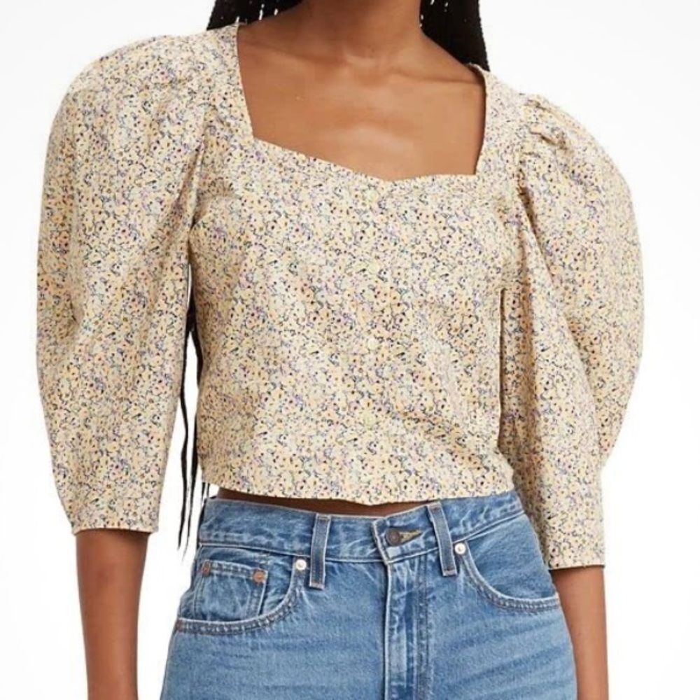 Levi's Women's Ellora Blouse the everyday blouse size extra small new with tags